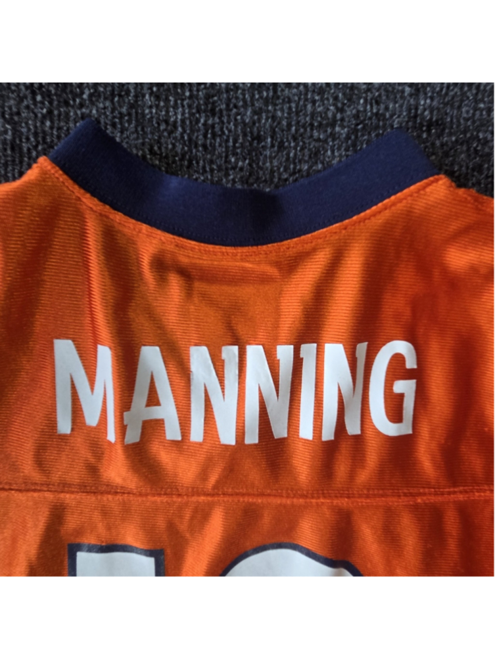 Denver Broncos Peyton Manning NFL Team Apparel Jersey Youth Medium M 8/10 B75 - Picture 6 of 7